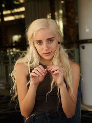 Naomi Woods Five Star Khaleesi