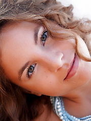 Altea shows it shaved and clean in this outdoor shoot.