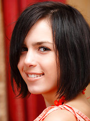 Classic beauty, with a girl-next-door charm, Macy is a stunning babe who can tempt a man easily with her bewitching brown eyes.