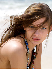 Sunny day teen solo