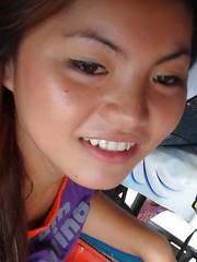 Sweet young Filipina Ashley caught on cam getting naughty