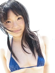 Teen porn star: Hina Maeda
